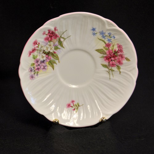 Shelley Cup & Saucer Stocks #13428 Dainty Shape Pink Trim Floral Spray 1940-1966 - Picture 9 of 12
