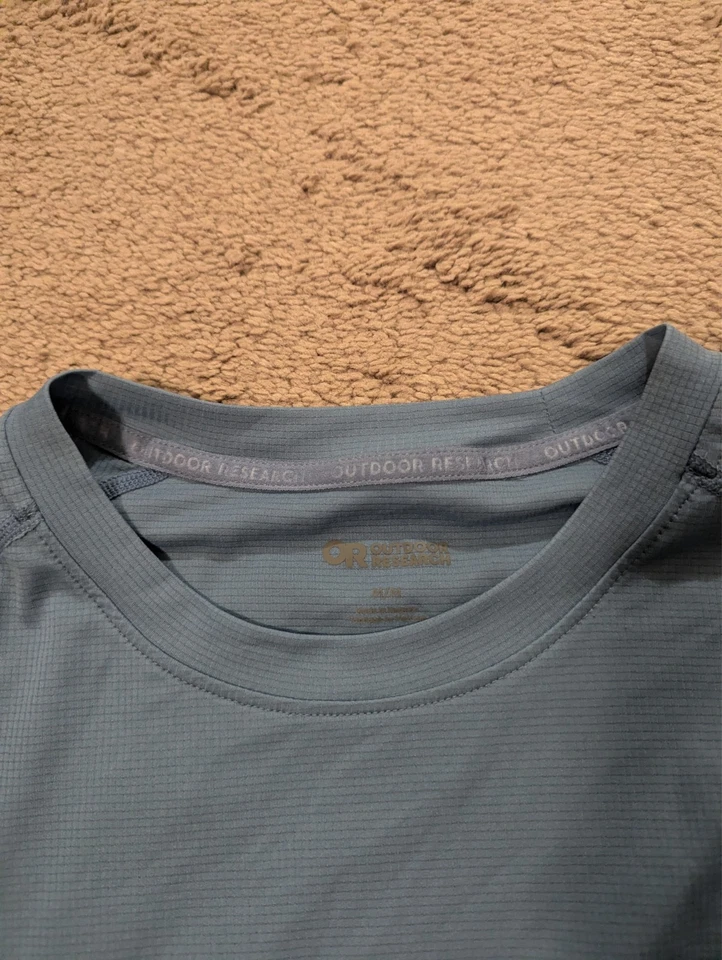 NWOT - Outdoor Research Echo Lightweight Running Hiking Shirt - Medium - Blue - Image 3 of 4