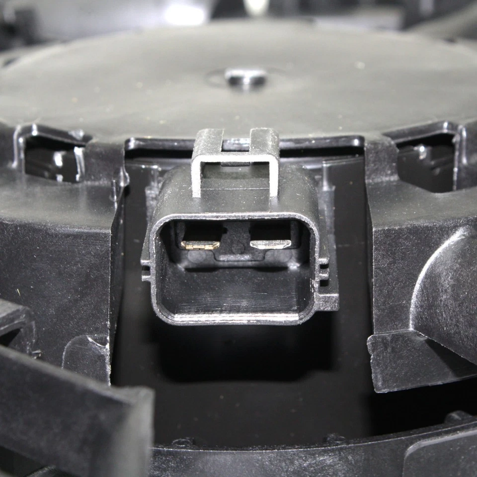 For Lincoln MKS A/C Radiator Fan 2013-2016 3.7L Engine FO3115199 | DG1Z 8C607 C - Image 3 of 4