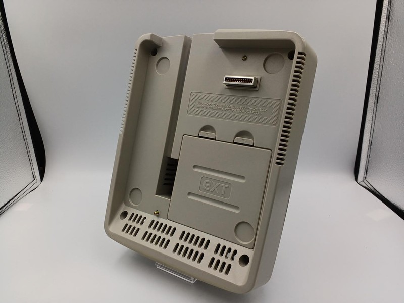 Retro Game Console Model SHVC 029 NINTENDO