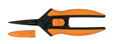 Fiskars 6'' Orange & Black Non-Stick Micro-Tip Garden Pruning Shears