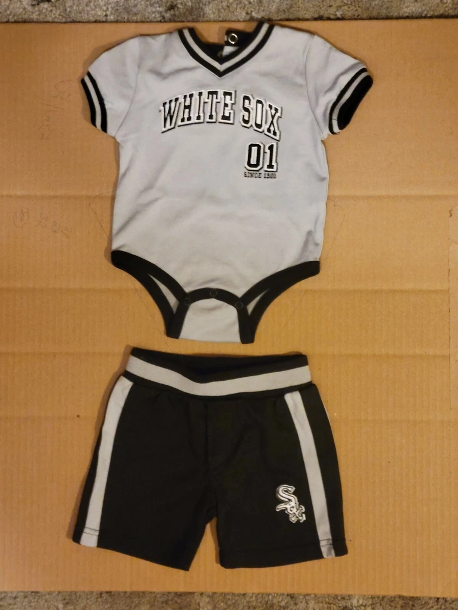 CHICAGO WHITE SOX (MLB) Infant 2-Piece Jersey Top & Shorts Size 3-6M  (Months)