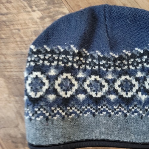 Men And Women's Thick Blue, White And Grey Beanie Acrylic Wool Hat - Picture 16 of 24