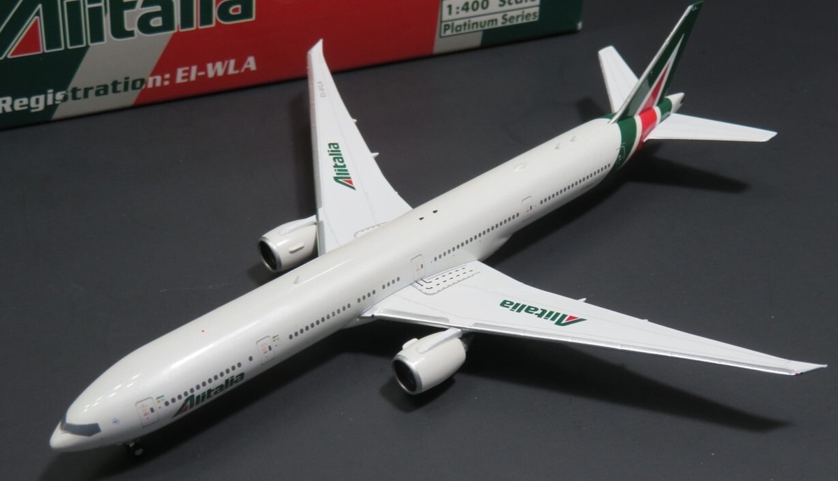 Phoenix Models Alitalia B777-300ER. EI-WLA. 1:400 Scale. Rare | eBay