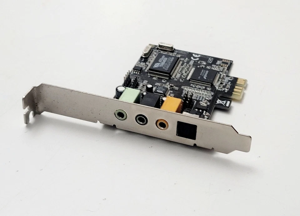 SYBA SD-PEX63034 24 Bit 48 kHz Surround  Sound Digital Analog Audio Card 7.1 Chs - Image 4 of 4