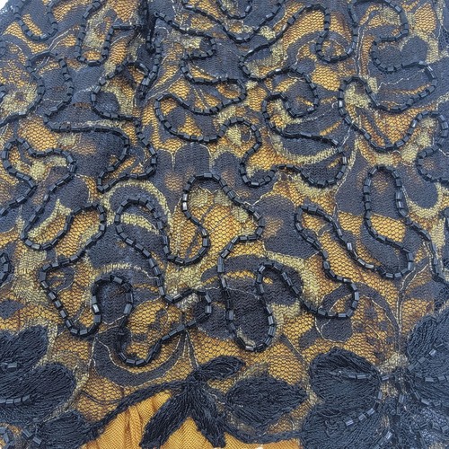 Borsa vintage floreale pizzo nero con manico in metallo ornato decorazione nastro - Foto 5 di 10