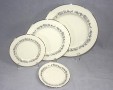 Lenox "Promise" 4pc partial place setting (missing cup)