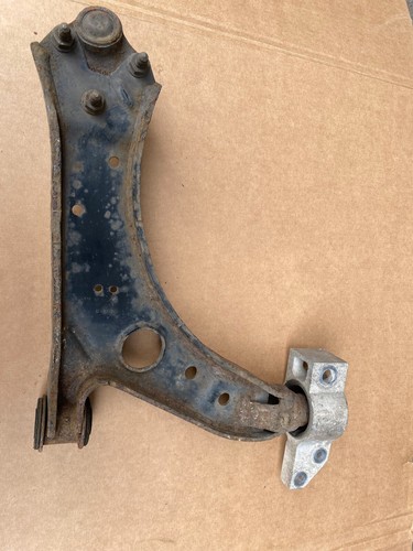 VW  Golf V , VI  5K1 Querlenker Links Vorne 1K0407189E