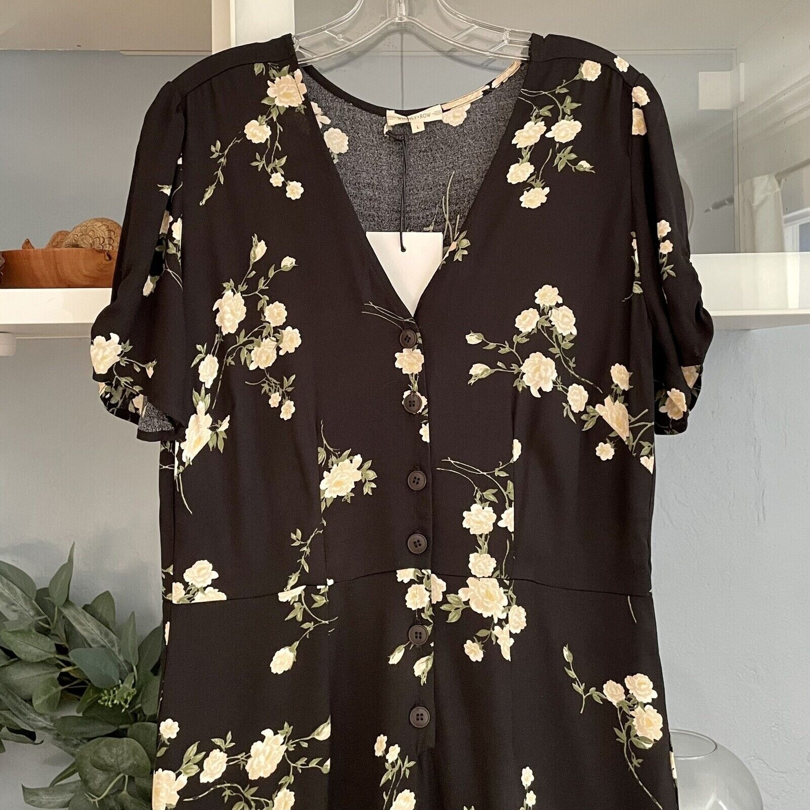 FILA Tuta floreale Whimsy + Row Ellie gamba larga ritagliata nera taglia L