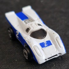 Micro Máquinas Porsche 917 #2 Endurance Race Car Blanco Azul Raro