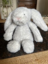 Bashful Apple Bunny - Small Jellycat | Jelly Journal