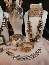 ESTATE Vintage  Contemporary Jewelry Lot Necklace Ring Bracelet 29 Pcs Cameo