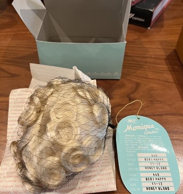 Monique Doll Wig Beri Happy Honey Blonde 440 11-12 New In Box