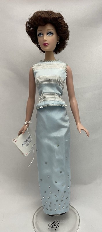 Madame Alexander 16" Alex Seaside Serenade Gala MADCC 2000 LE 360