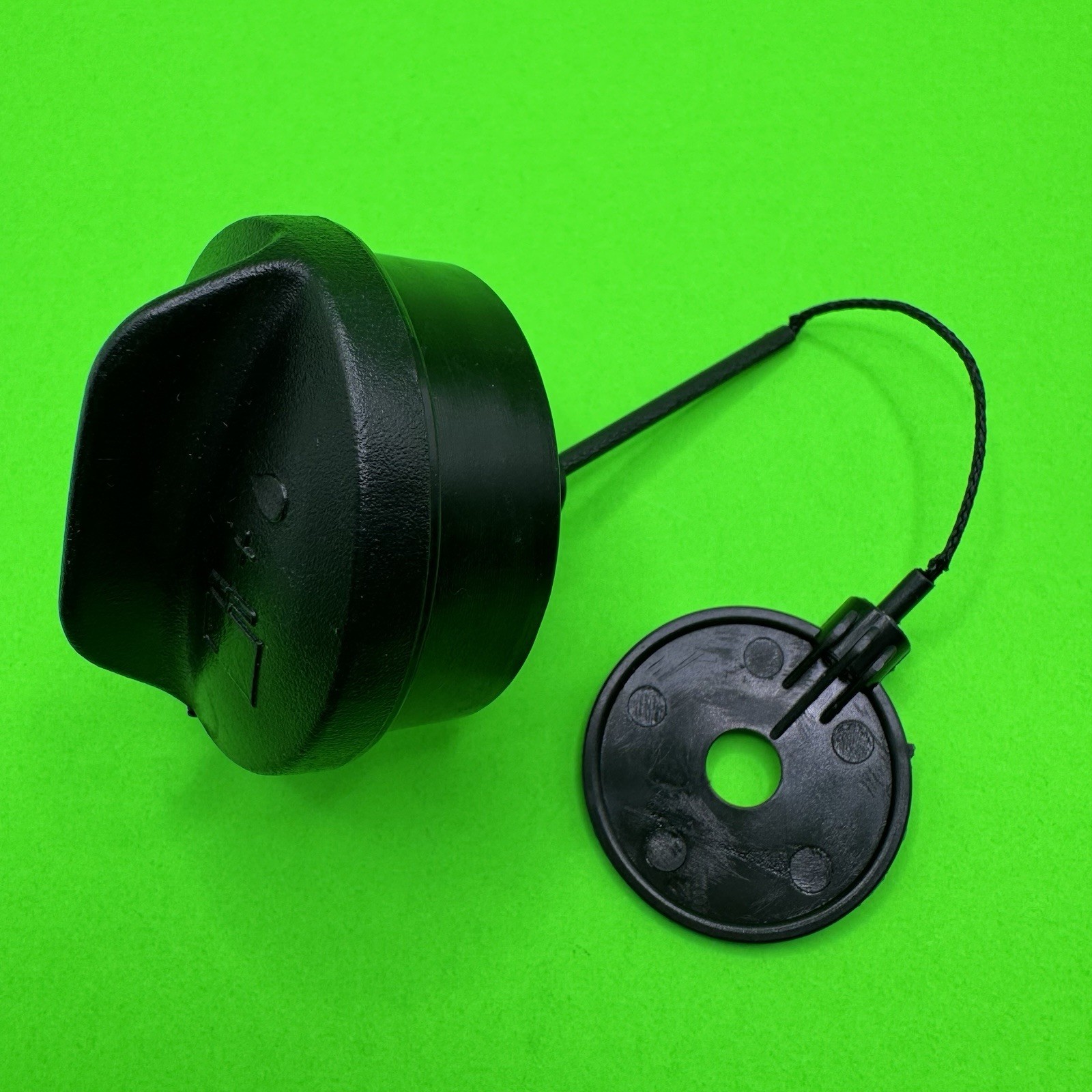 FITS STIHL FUEL CAP HS45 HS52 HS72 HS74 HS75 HS76 HS80 HS85 HEDGE TRIMMER