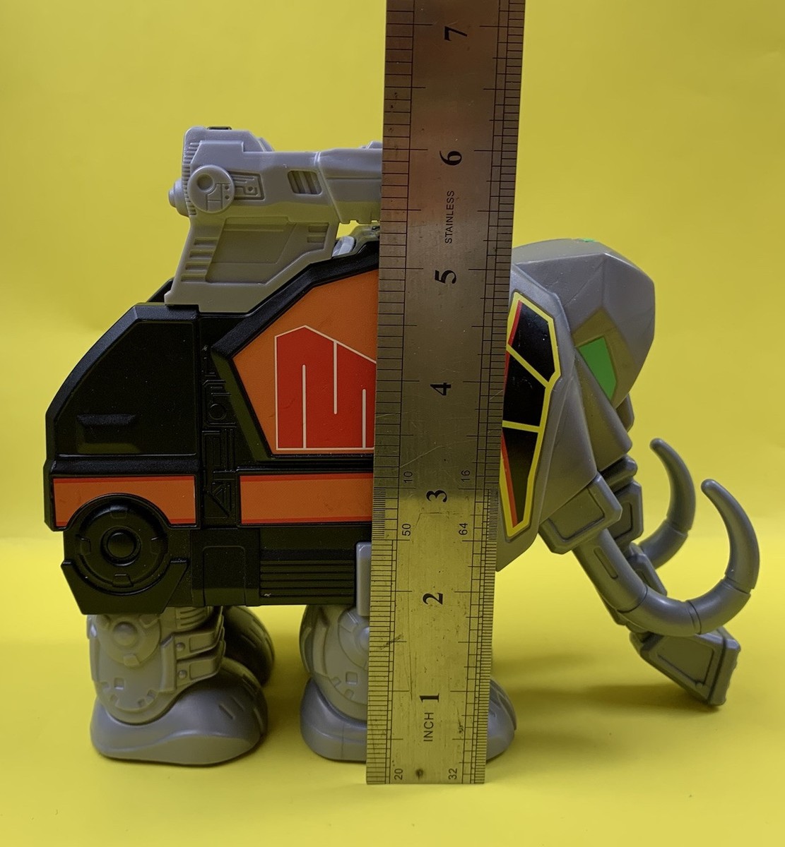 FISHER PRICE IMAGINEXT POWER RANGERS COMMAND CENTER PLAYSET