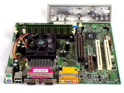 Mainboard CPU RAM Bundle: Medion MSI MS-6323 / Intel P3 1000Mhz / 256MB SDRAM