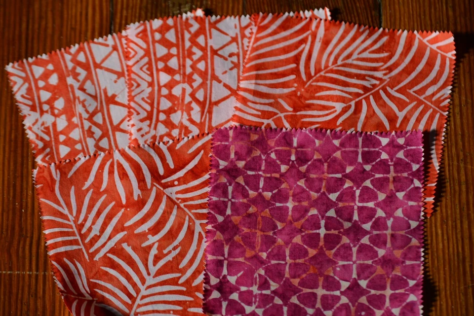 Moda MALIBU BATIKS 40 2.5" Quilt Fabric Strips 4357JR Jelly Roll - Image 2 of 4