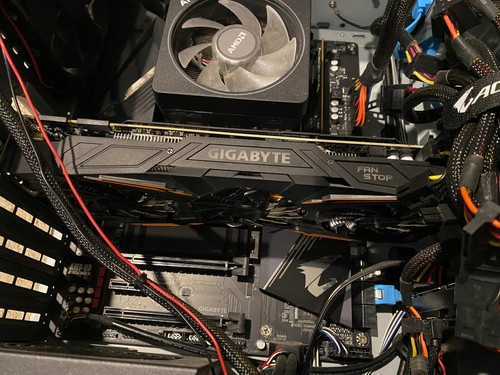 GIGABYTE NVIDIA GeForce GTX 1070 G1 8GB GDDR5 Graphics Card (GV-N1070G1) - Picture 3 of 4