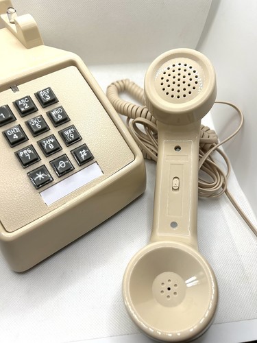 Wzmocniony jednoliniowy przewodowy telefon biurkowy w stylu retro z bardzo głośnym dzwonkiem - Zdjęcie 5 z 7