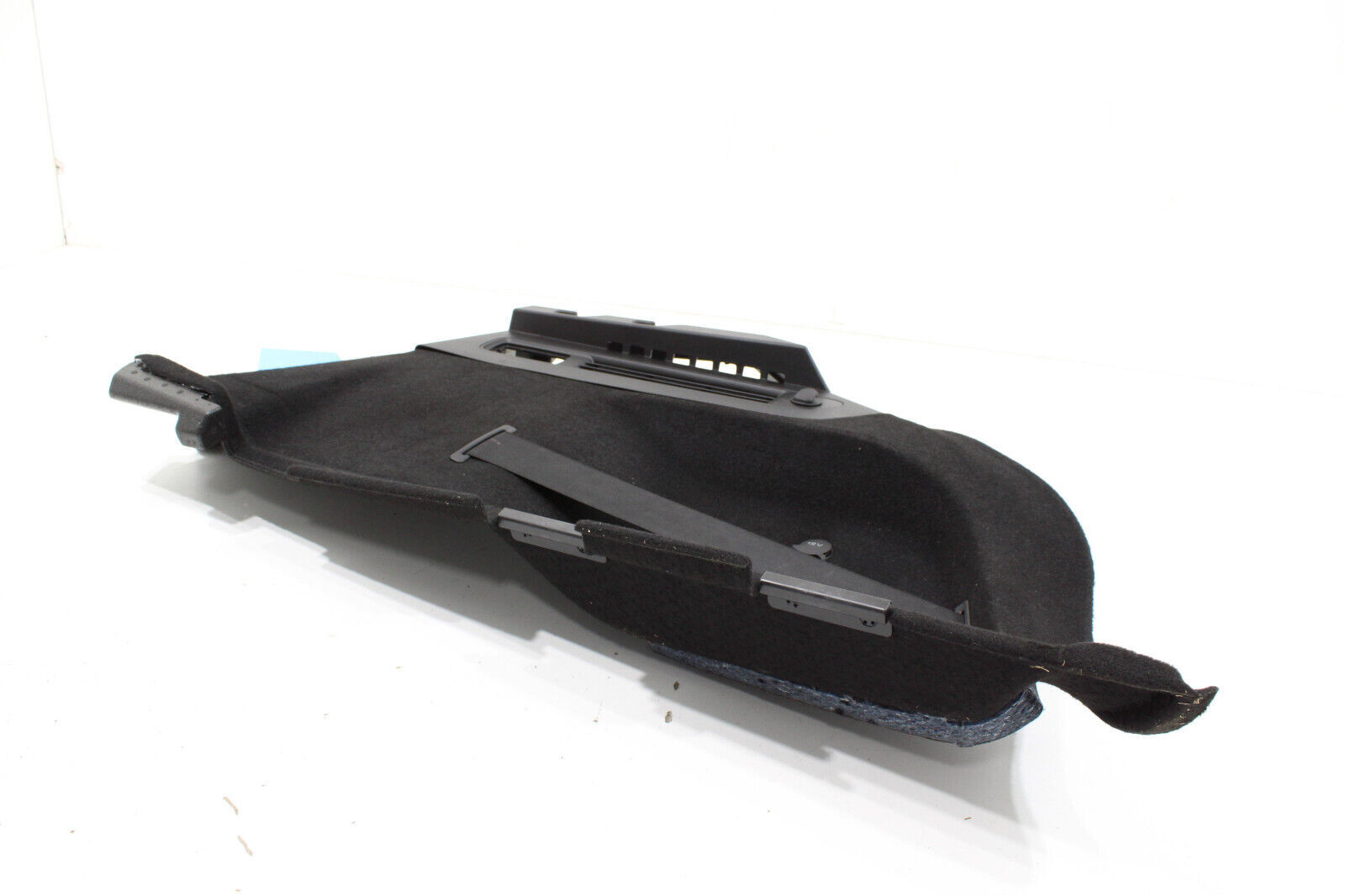 2017 - 2020 MASERATI LEVANTE TRUNK RIGHT SIDE QUARTER TRIM COVER PANEL OEM