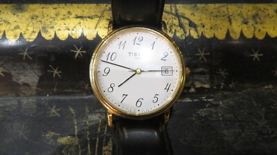 alte Armbanduhr Tissot Saphire Crystal Datum läuft nicht mehr Batterie