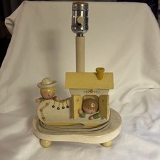 Vintage Nursery Lamp Wood Shoe Children Nursery Rhyme Underwriter Laboratories
