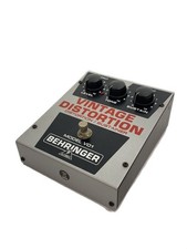 Behringer VD1 VINTAGE DISTORTION effect pedal...