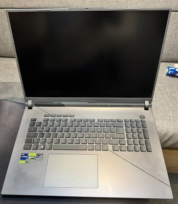 ASUS ROG Strix G18 G814JIR-N6003W - Gaming Notebook 18'' 1 TB SSD 32 GB RAM