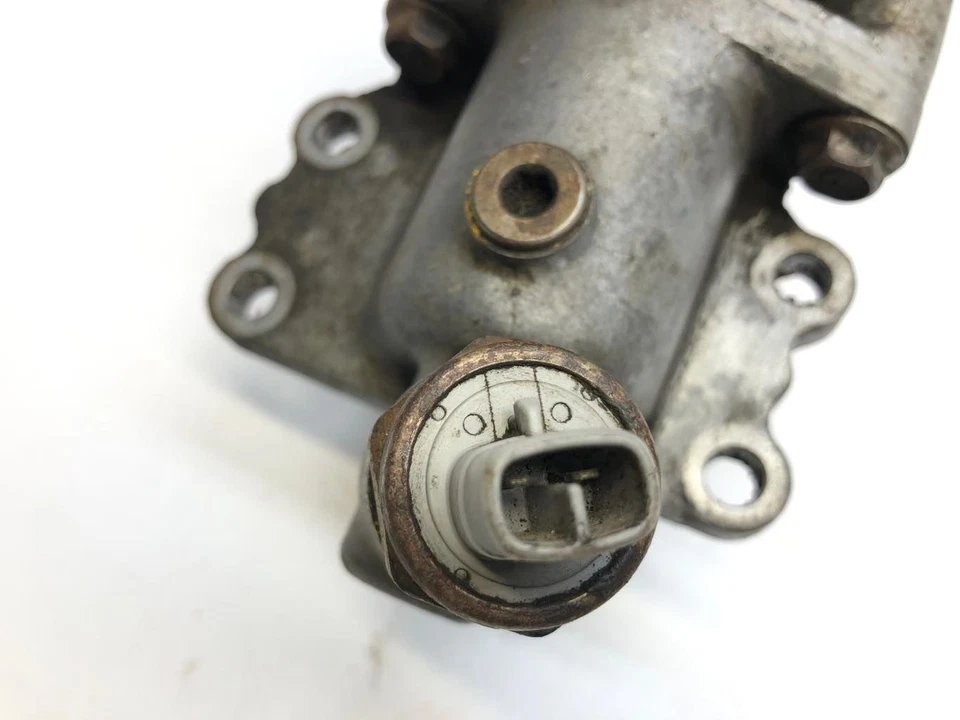 1994 Toyota Pickup 3.0L 3VZ-E Four-Wheel Drive Front Axle Actuator Switch OEM - Image 3 of 4