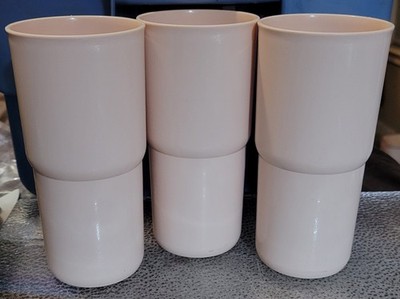 Tupperware J Cups 18oz 2413B Set Of 3, Beige Stackable 
