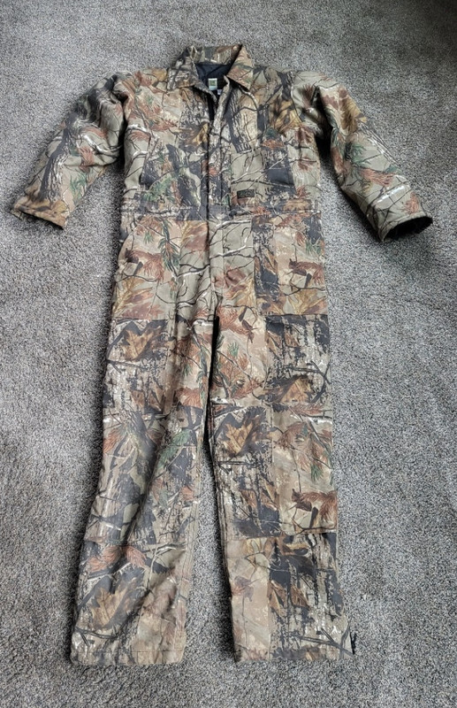 Liberty Coveralls - Size Large  Outdoor Gear RealTree Camo Turkey Hunting. NEW