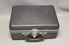 IOMEGA ZIP 100 DRIVE IN CASE WITH ACCESSORIES