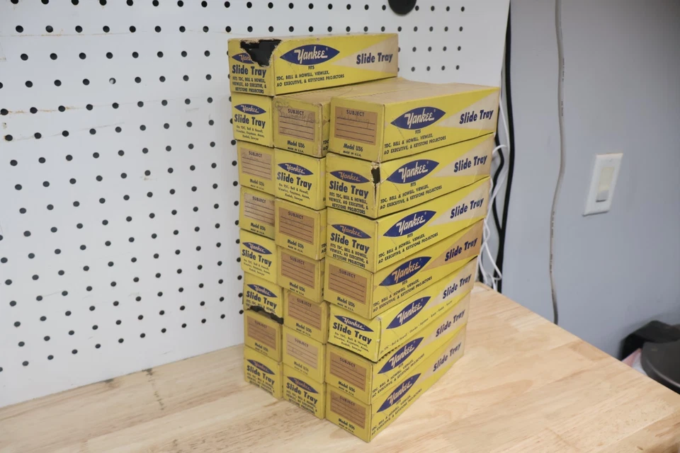 Bonito Lote Usado De x4 Bandejas Deslizables Yankee Universal Keystone Bell Howell De Colección Foto 2 de 4