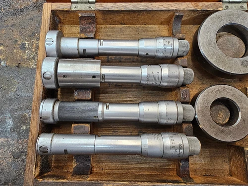 Mitutoyo Holtest Inside Bore Micrometers .8" - 1.6" 3-Point Tri Mic 168-923 Set
