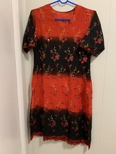 Indian/Pakistani Women Red And Black Kameez Brand New