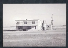 REAL PHOTO DAWN TEXAS HOTEL GAS STATION OLD CAR POSTCARD COPY