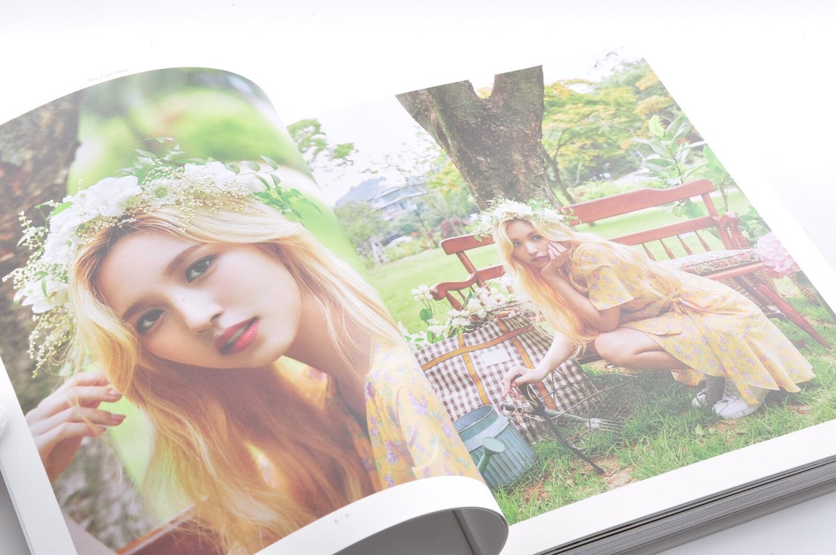 TWICE Yes I am Mina Gray ver. 1st Photobook Postcard Photocards