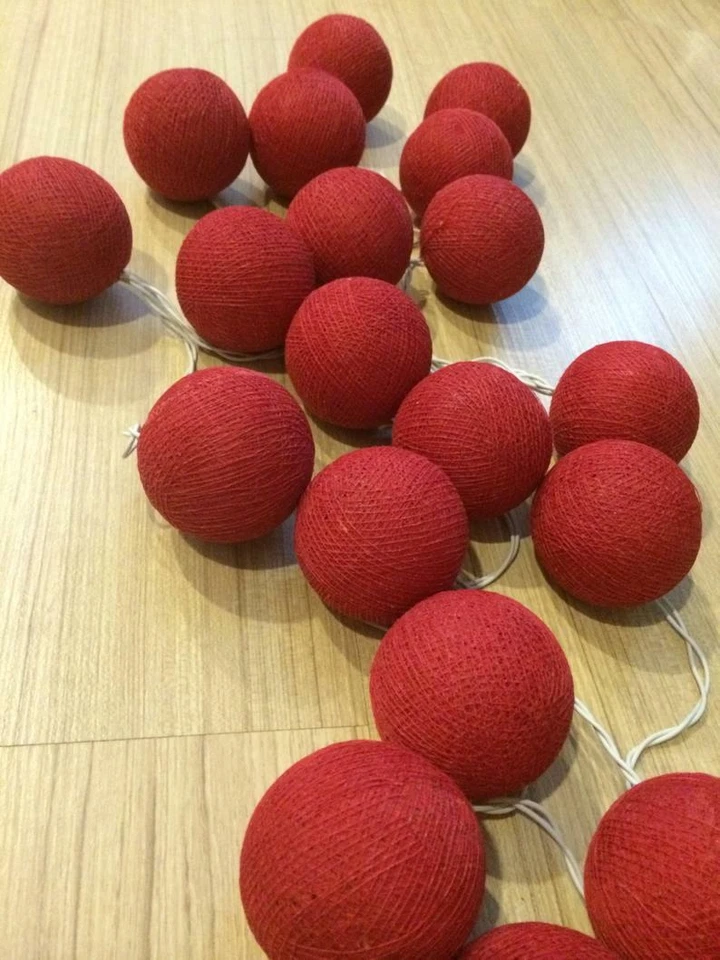 Bola roja de 5 cm LED luz nocturna Navidad cumpleaños boda sala fiesta evento enchufe AUS Foto 2 de 4