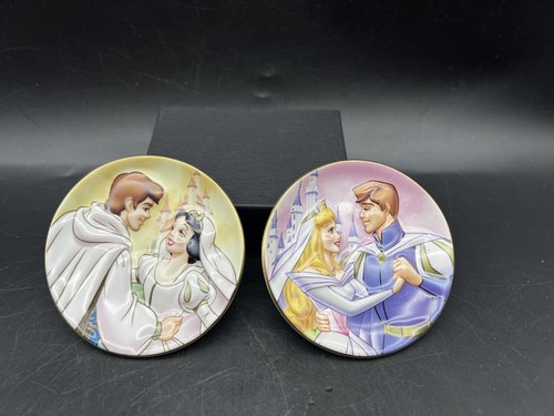 Rare 2 Disney Princess Mini 3D Plates Snow White & Sleeping Beauty
