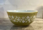 Vintage Pyrex Crazy Daisy 2.5 Qt. #403 Mixing Bowl