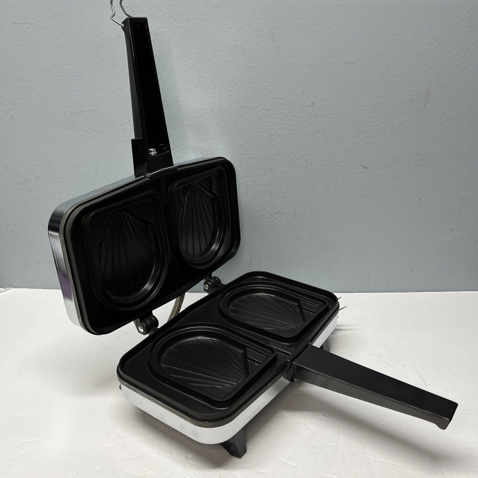 Model 650 Vgc Clean