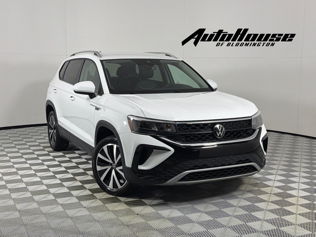 2024 Volkswagen Taos SE