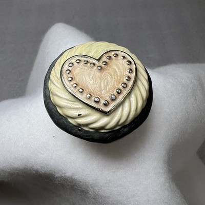MONET I LOVE YOU Cupcake Enamel Mini Trinket Box Collectible Valentines Gift