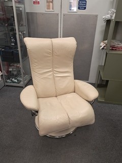 EKORNES Stressless Cream Leather Recliner Armchair CS S68