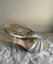 Nina Dressy Sandals Womens 8M Silver Metallic Strappy Slingback Wedding Guest