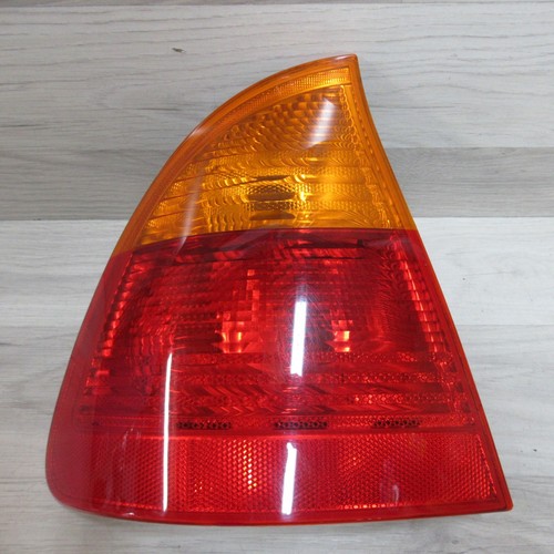 BMW E46 Touring Rücklicht Rückleuchte Heckleuchte Links Außen 6928385 8368757