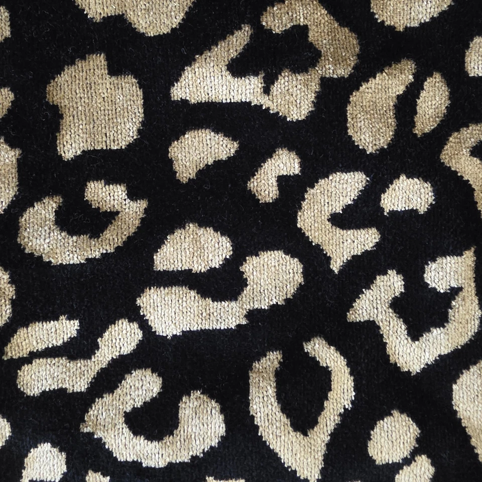 Conjunto de 2 toalhas de banho Christian Lacroix preto e dourado leopardo novo com etiquetas - Imagem 2 de 2