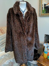 Primark Beautiful Soft Brown Leopard Oversized Faux Fur Coat  Size L 