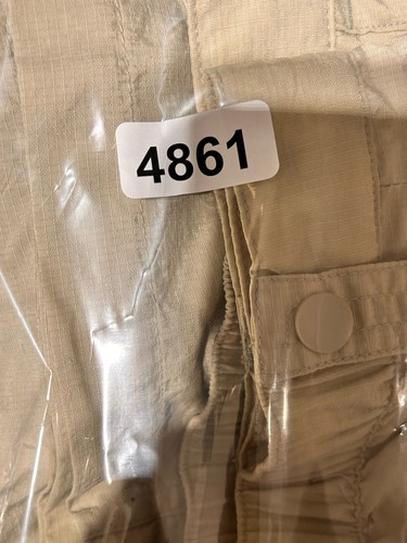 Columbia Men's Beige Tan Omni Convertible Pants Size Large Zip Off Pants 34x32 - Picture 8 of 8